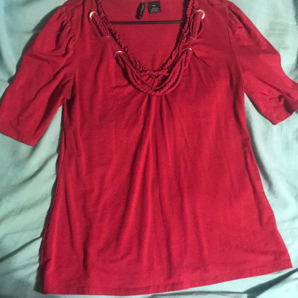 Deep red blouse - Picture 2 of 2